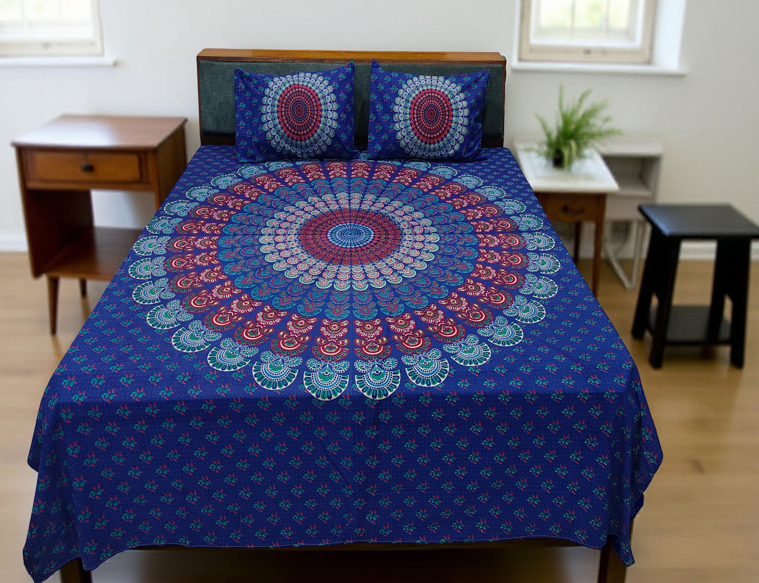 BLUE MANDALA PRINT PREMIUM QUEEN SIZE BEDSHEET